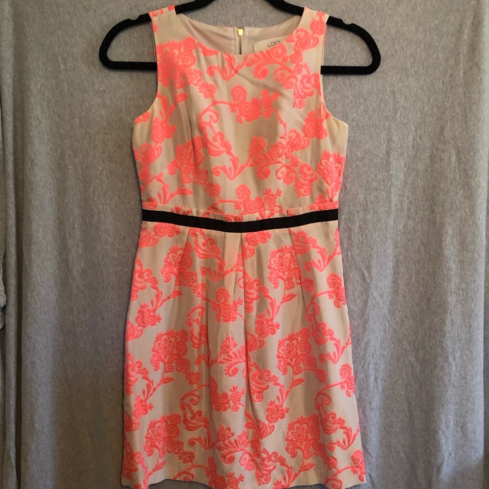 Ann Taylor loft pink floral embroidered dress